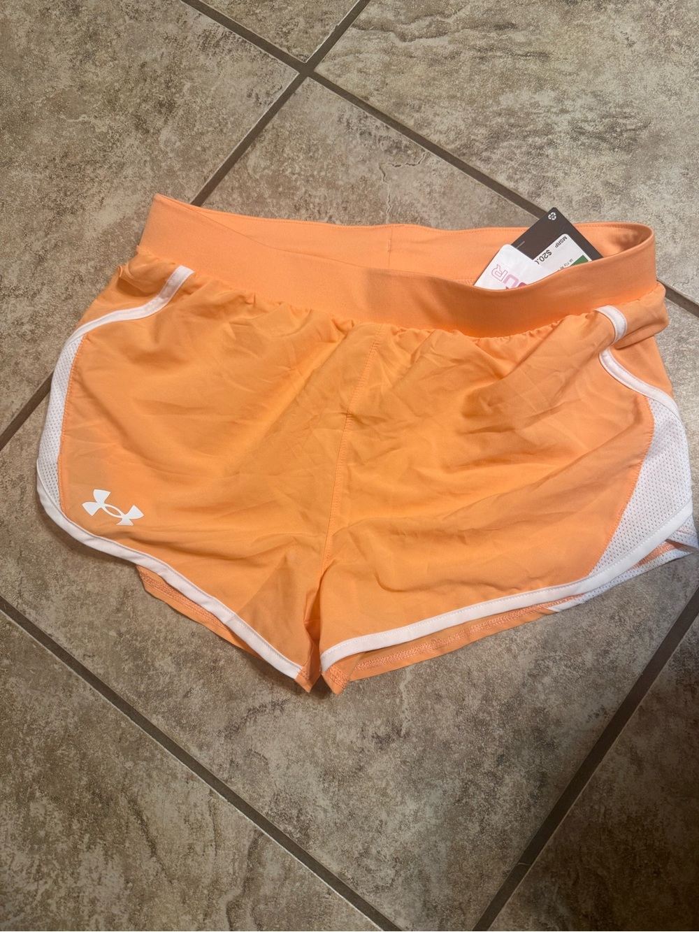 Under Armour Youth large Peach-Orange Athletic Running Shorts with White Trim